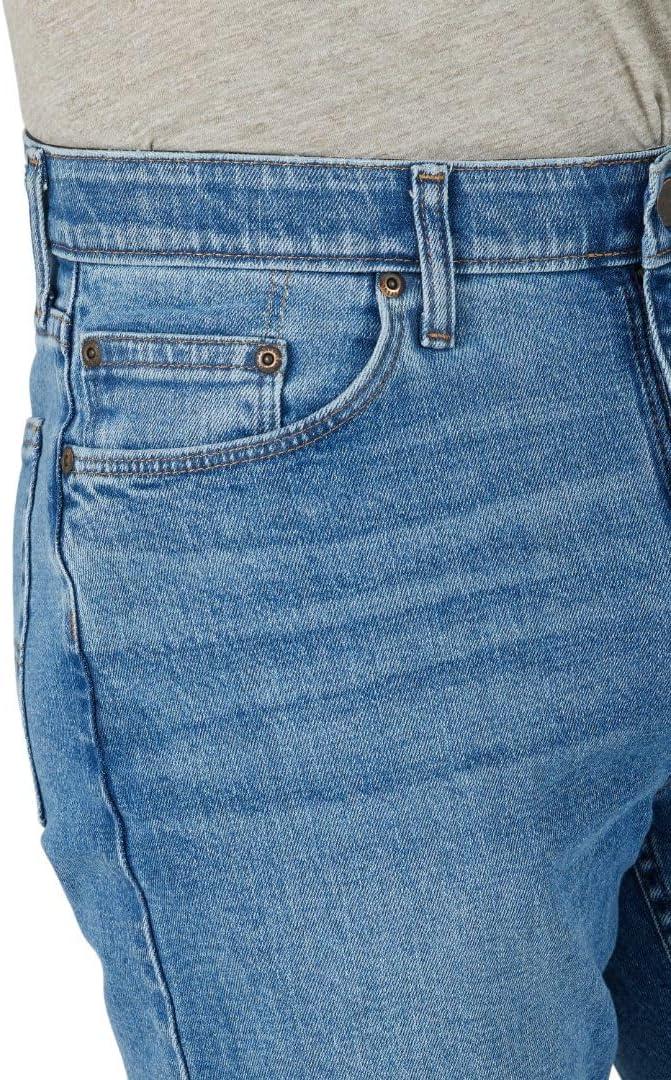 imageWrangler Authentics Mens Comfort Flex Waist Relaxed Fit JeanLeon