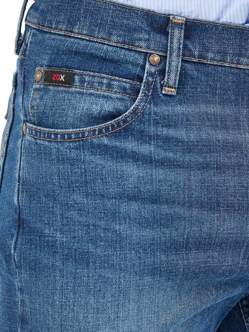 imageWrangler Mens Cody Johnson 20x 01 Competition Regular Fit JeanMoonlight