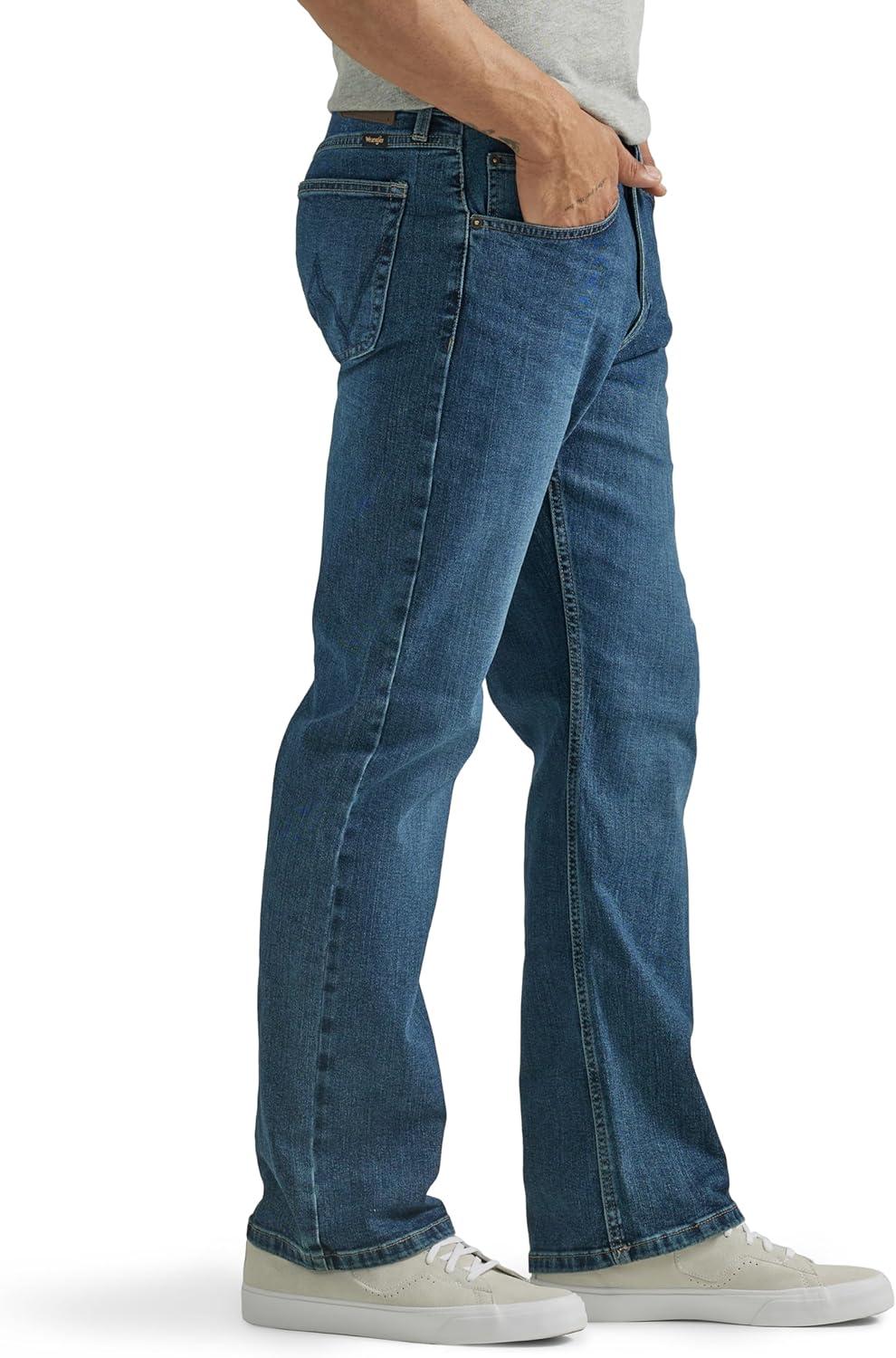 imageWrangler Mens Free to Stretch Relaxed Fit Bootcut JeanDunn