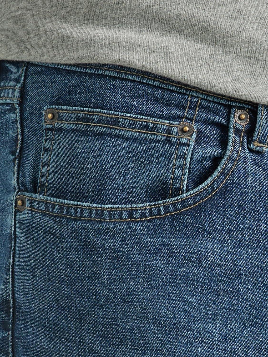 imageWrangler Mens Free to Stretch Relaxed Fit Bootcut JeanDunn