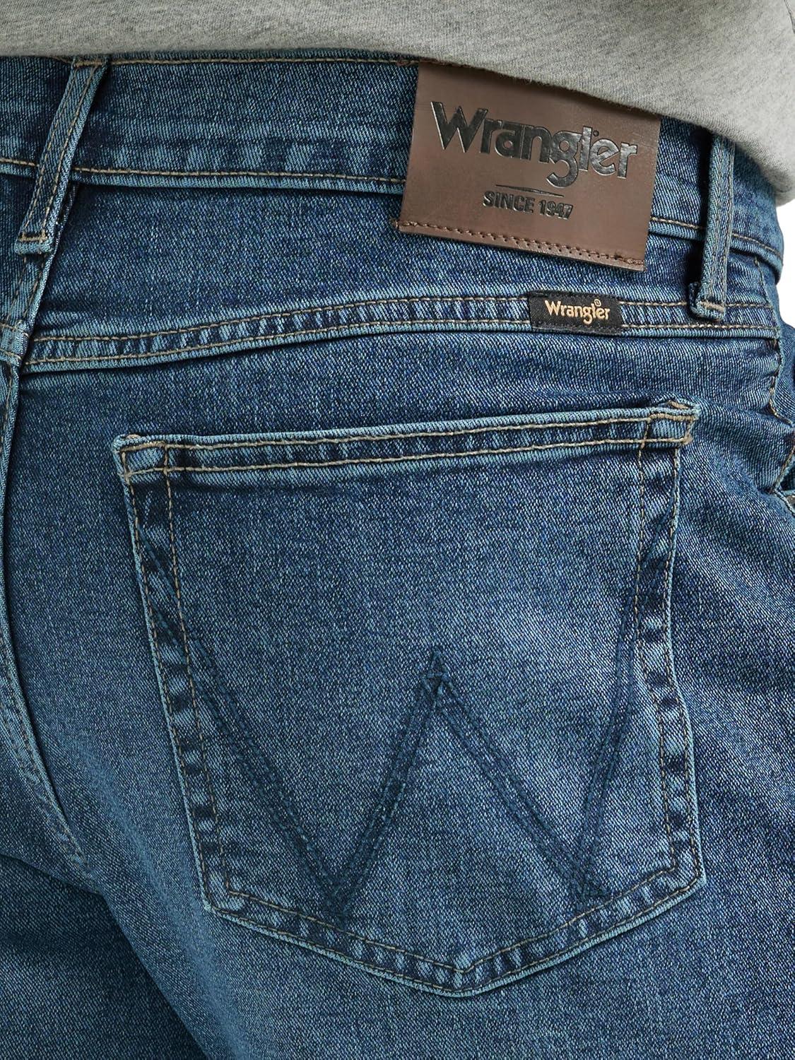 imageWrangler Mens Free to Stretch Relaxed Fit Bootcut JeanDunn