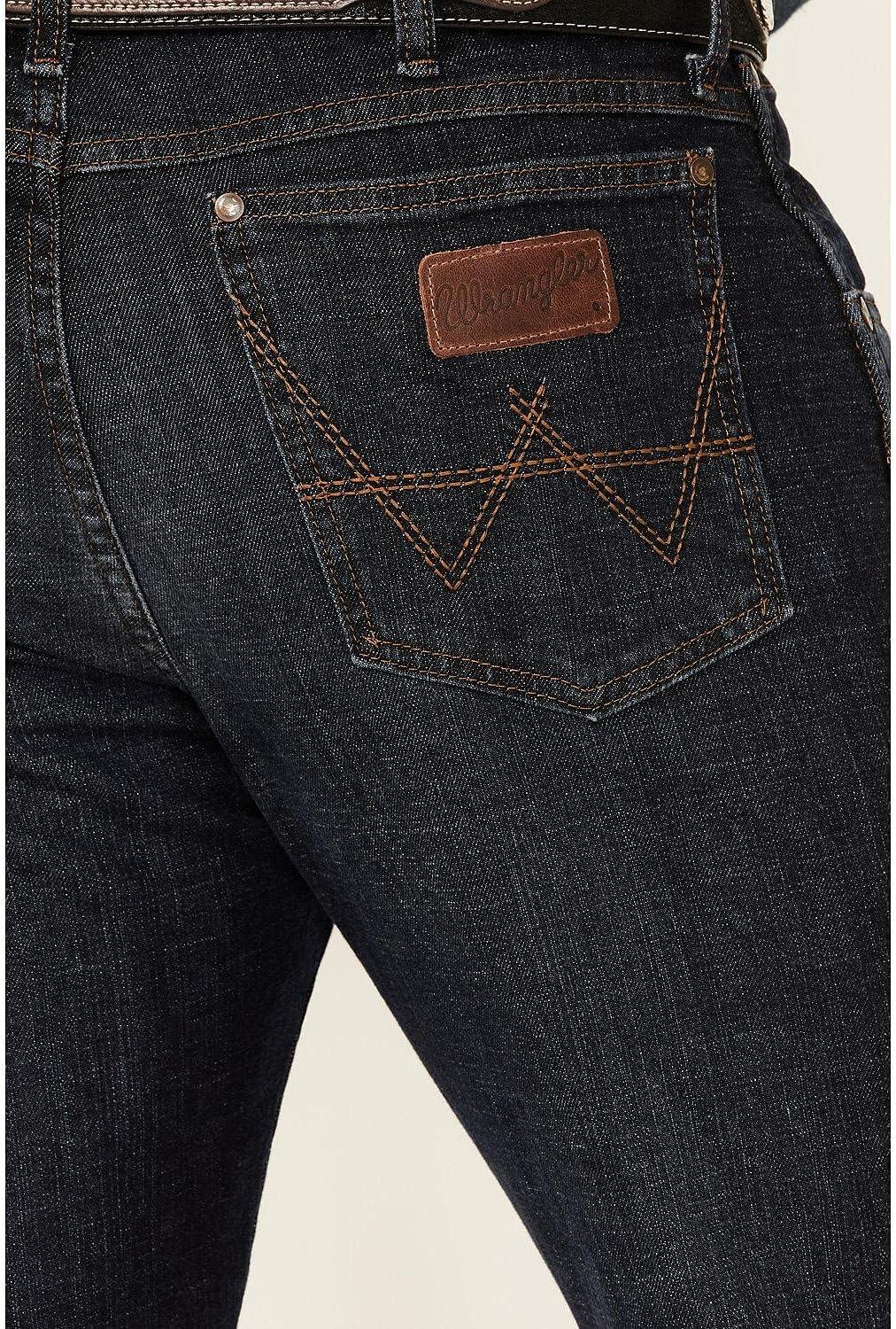 imageWrangler Mens Free to Stretch Relaxed Fit Bootcut JeanRocky Mount