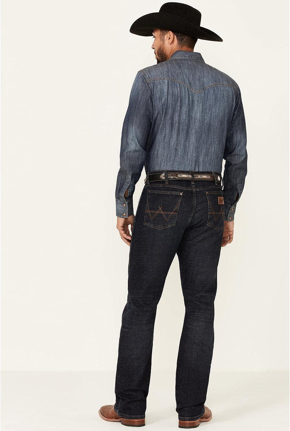 imageWrangler Mens Free to Stretch Relaxed Fit Bootcut JeanRocky Mount