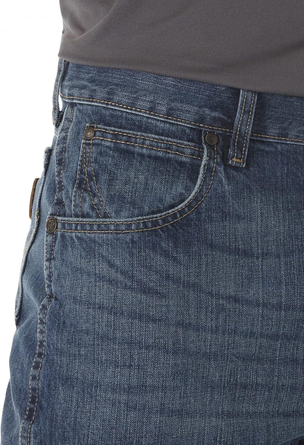 imageWrangler Mens Retro Limited Edition Relaxed Fit Boot Cut JeanTrue Blue