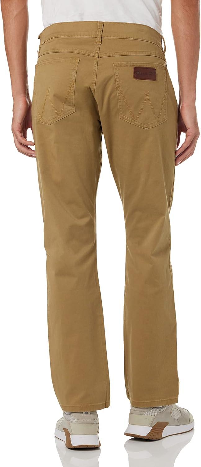 imageWrangler Mens Retro Slim Fit Straight Leg JeanAcorn