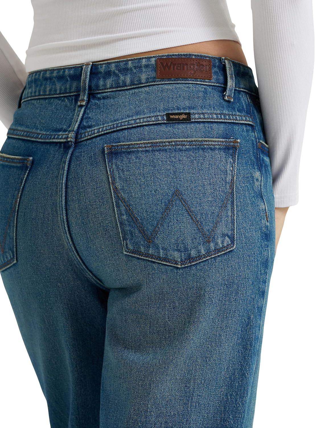 imageWrangler Womens Mid Rise Loose Straight JeanAce