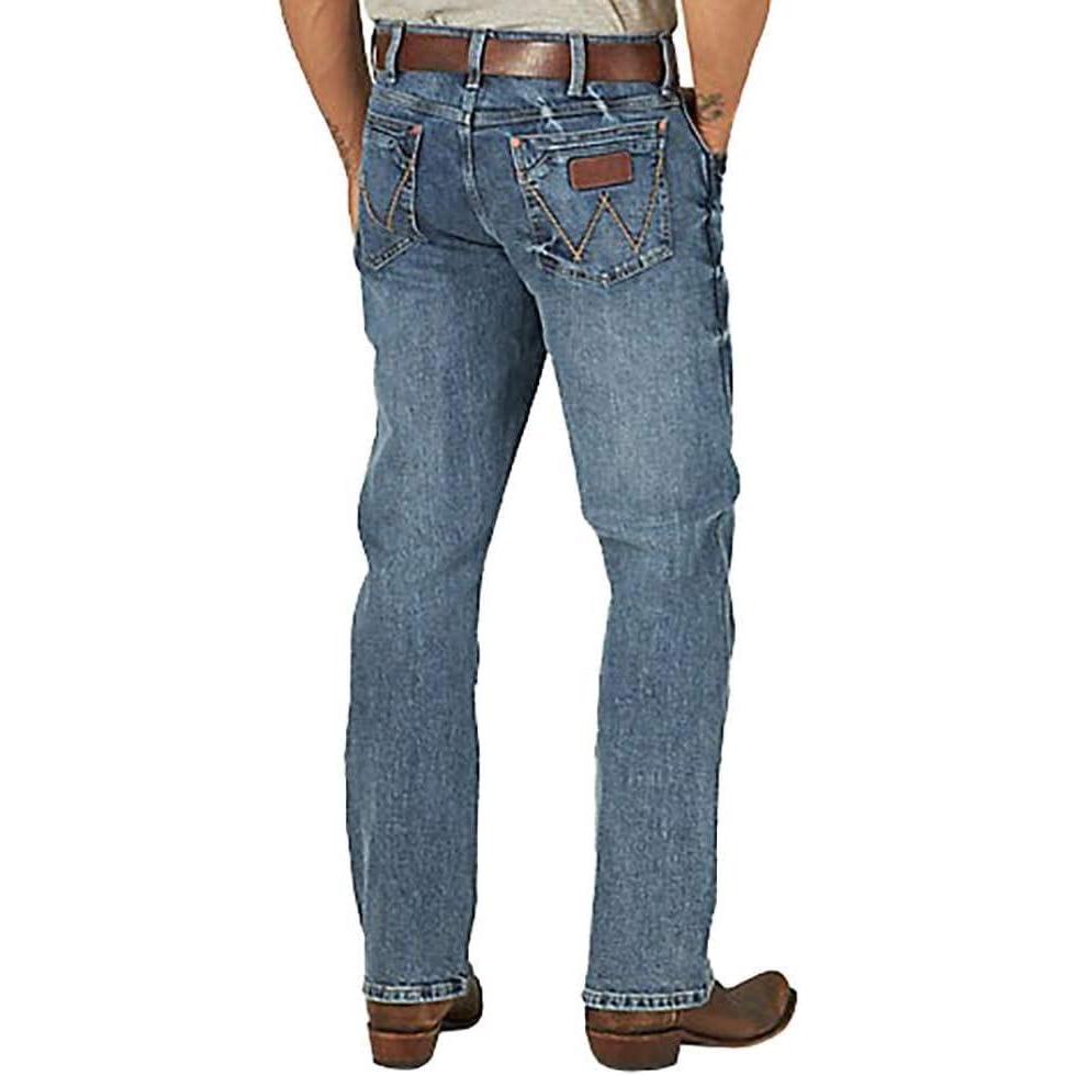 imageWrangler Mens Retro Limited Edition Relaxed Fit Boot Cut JeanGreeley
