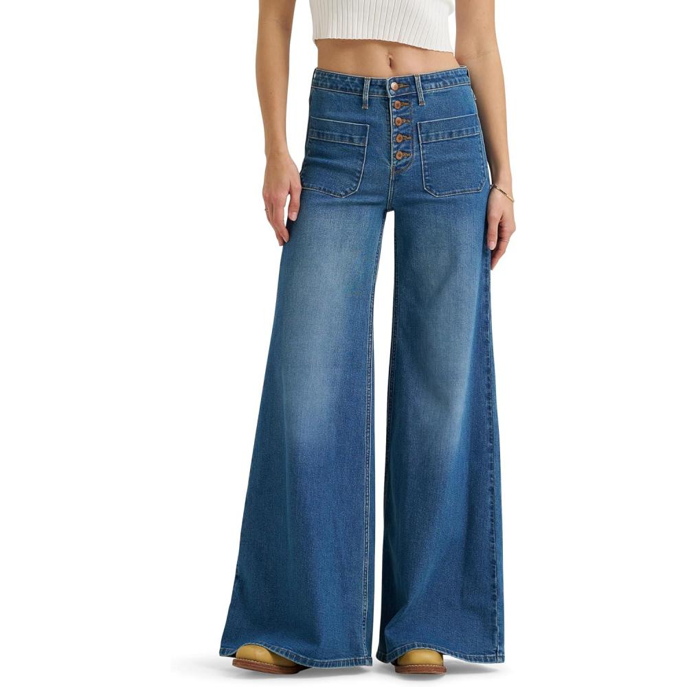 imageWrangler Womens High Rise Wide Leg JeanCarolina