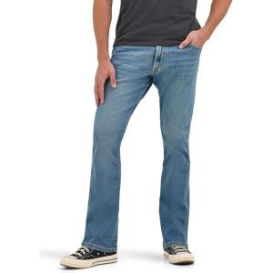 Wrangler Men’s Regular Fit Bootcut Jean(Light Wash)