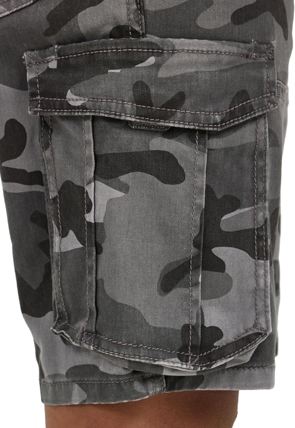 imageWrangler Boys Charge Cargo ShortJungle Anthrcite Camo