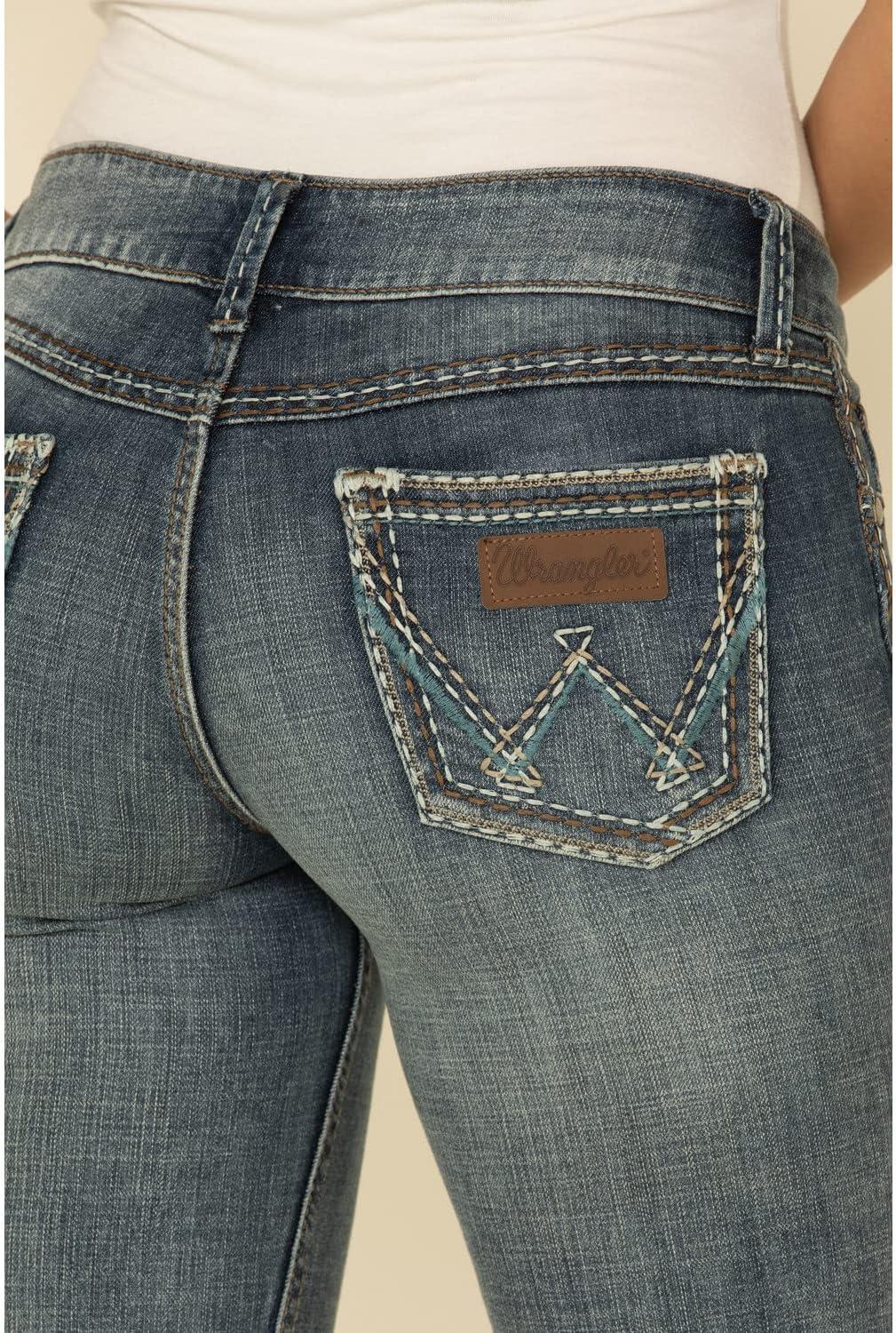 imageWrangler Ladies Retro Sadie Boot Cut JeansMid Wash