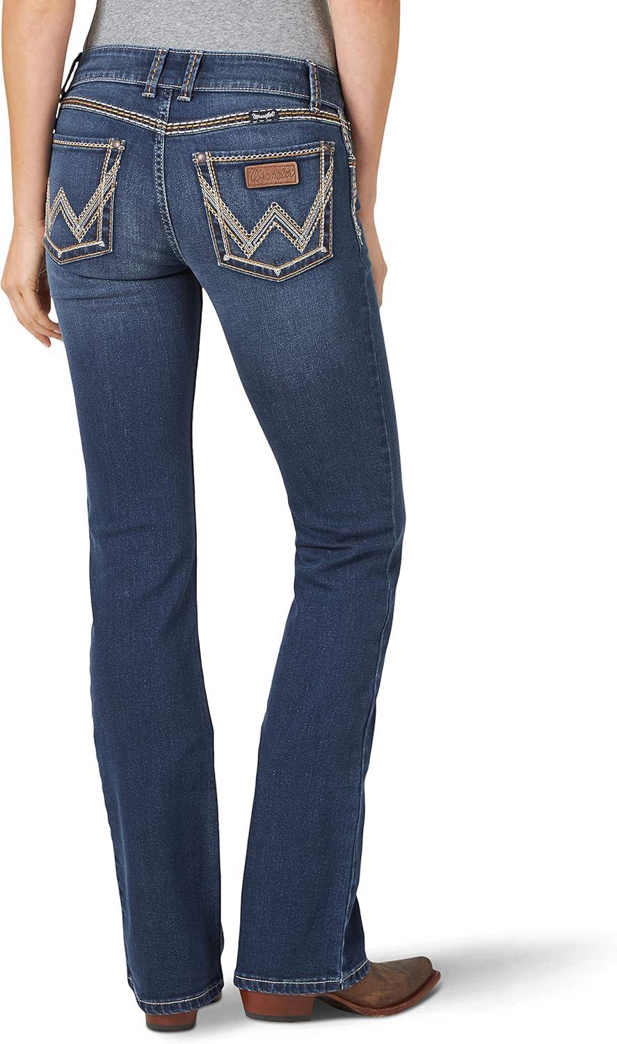 imageWrangler Ladies Retro Sadie Boot Cut JeansWilma