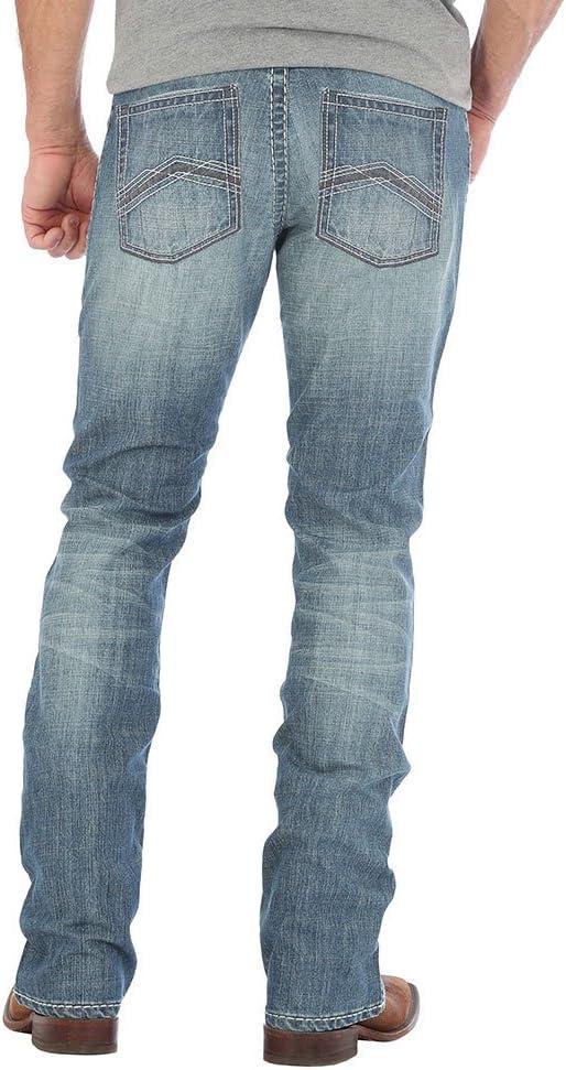 imageWrangler Mens 44 Slim Straight Light Wash JeansRed Bluff
