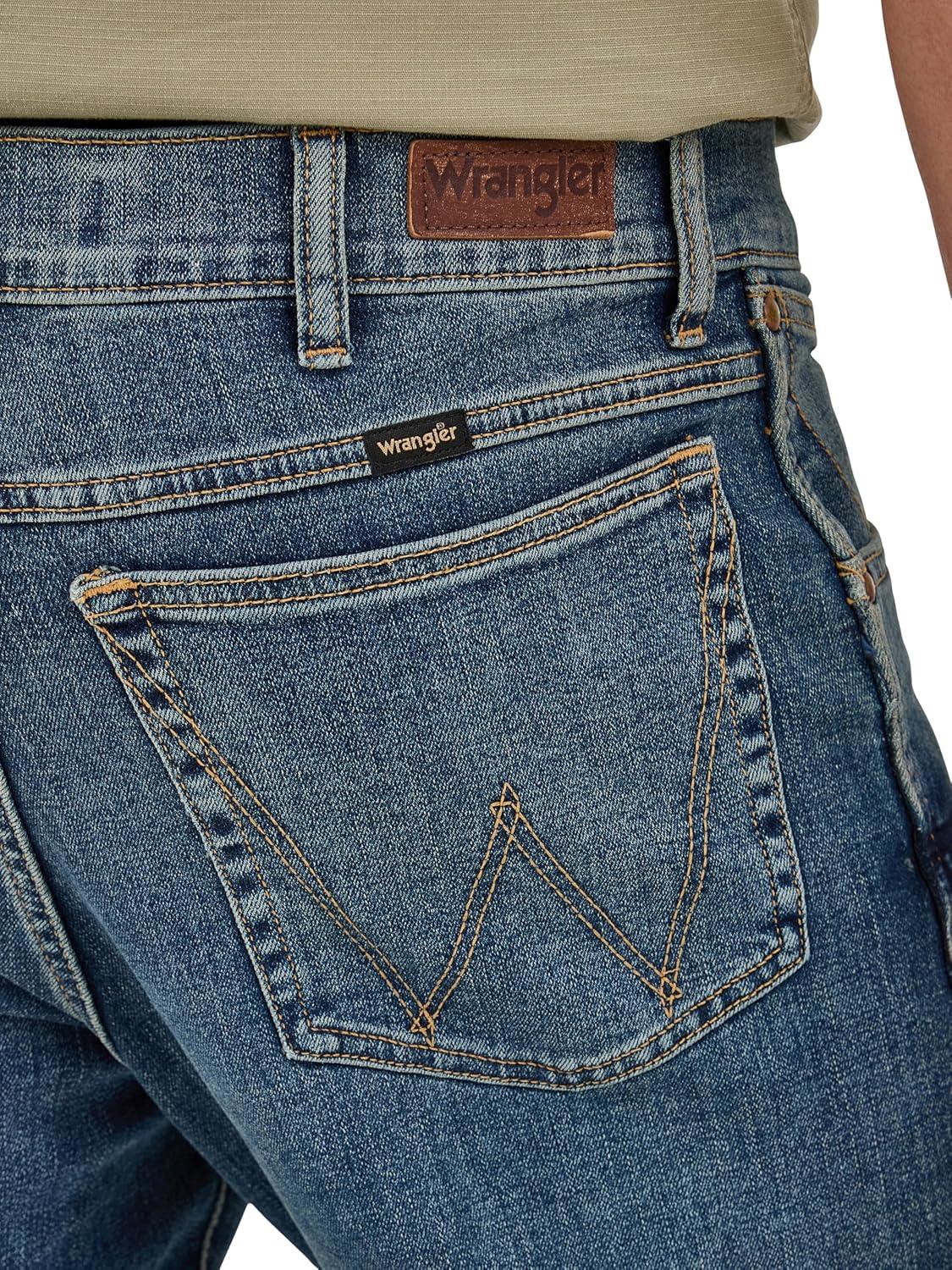 imageWrangler Mens Slim Straight JeansMedium Wash