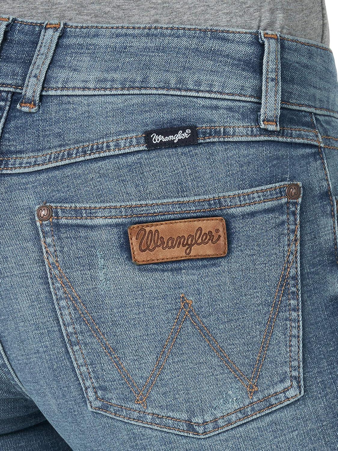 imageWrangler Womens Cash Mid Rise Vented Hem Ultimate Riding JeanJuliet