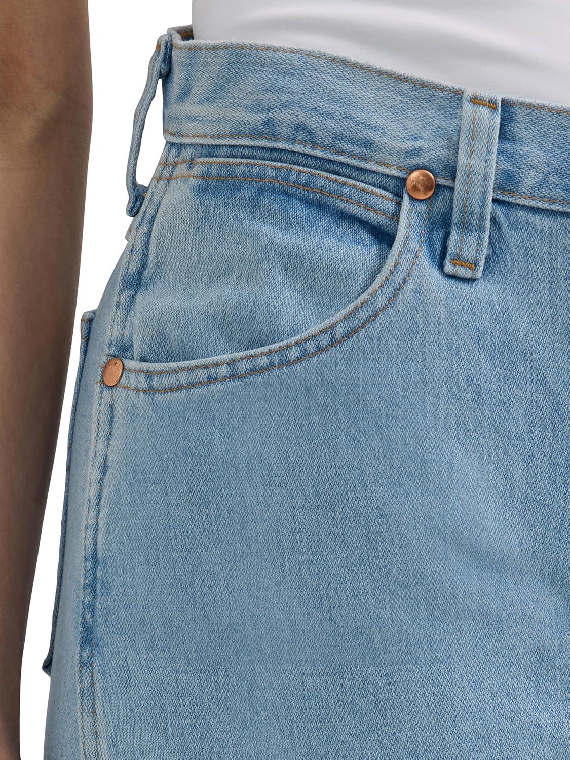 imageWrangler Womens Cowboy Cut Slim Fit Jean BleachBleach