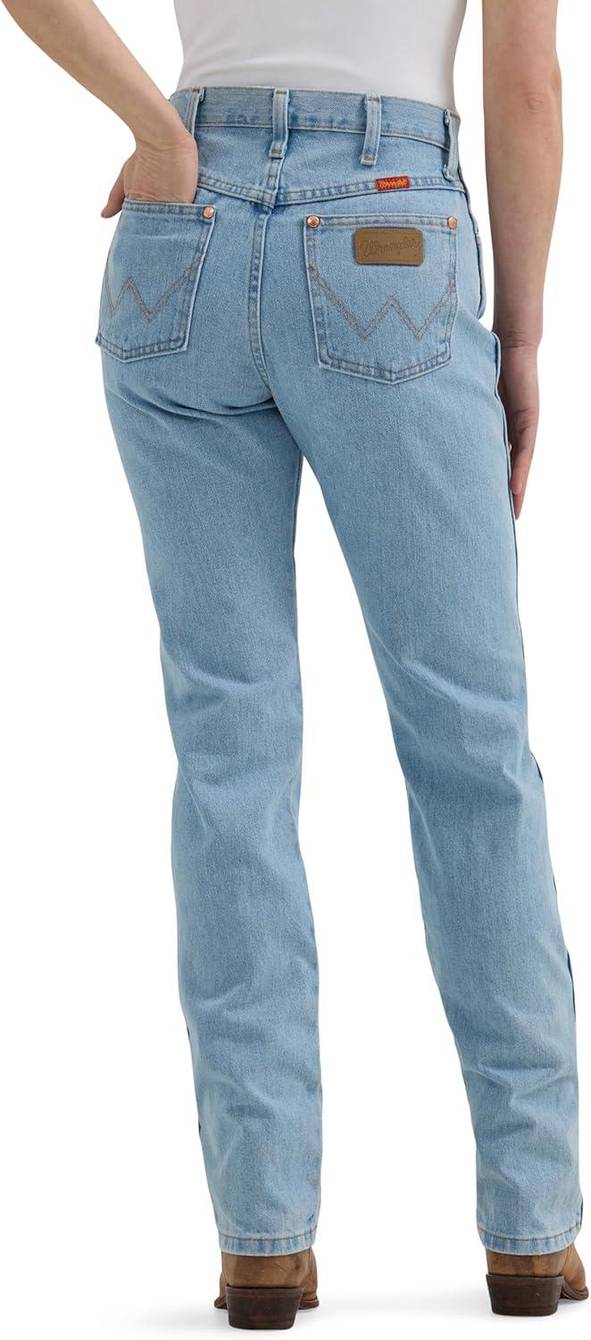 imageWrangler Womens Cowboy Cut Slim Fit Jean BleachBleach