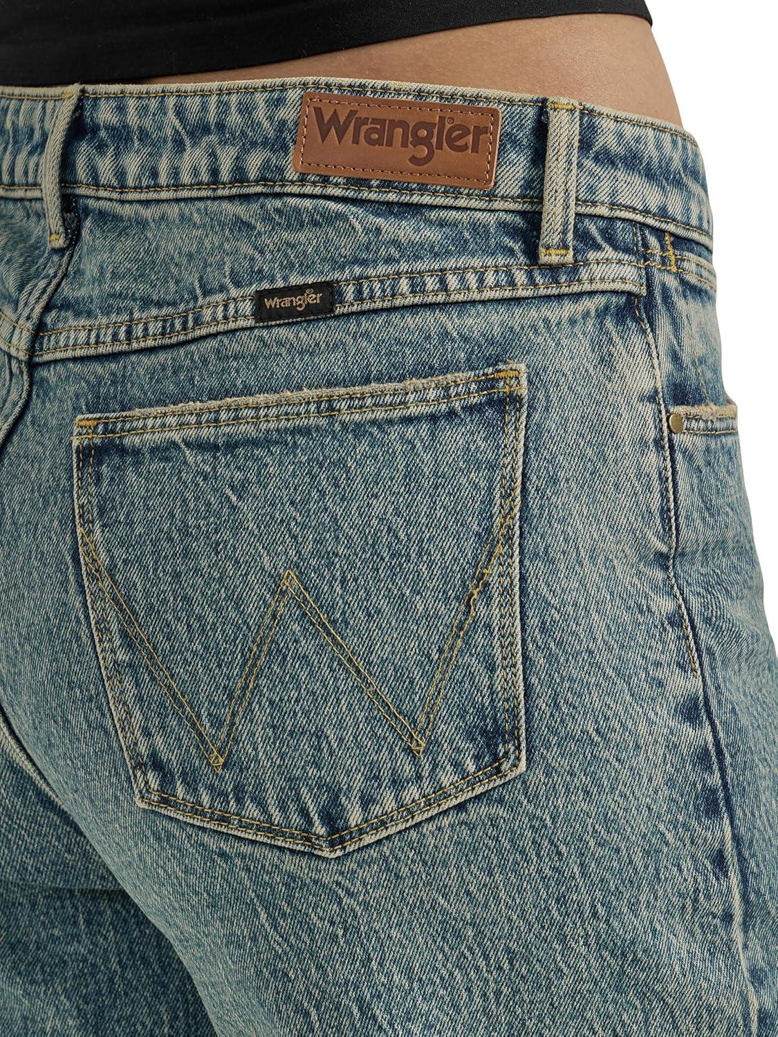 imageWrangler Womens HighRise Loose Fit JeanYucca Valley