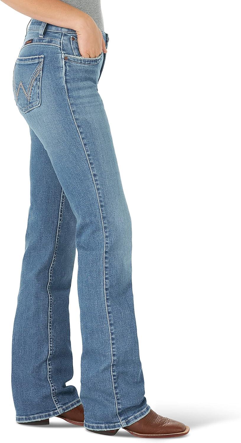 imageWrangler Womens QBaby Mid Rise Boot Cut Ultimate Riding JeanAmy