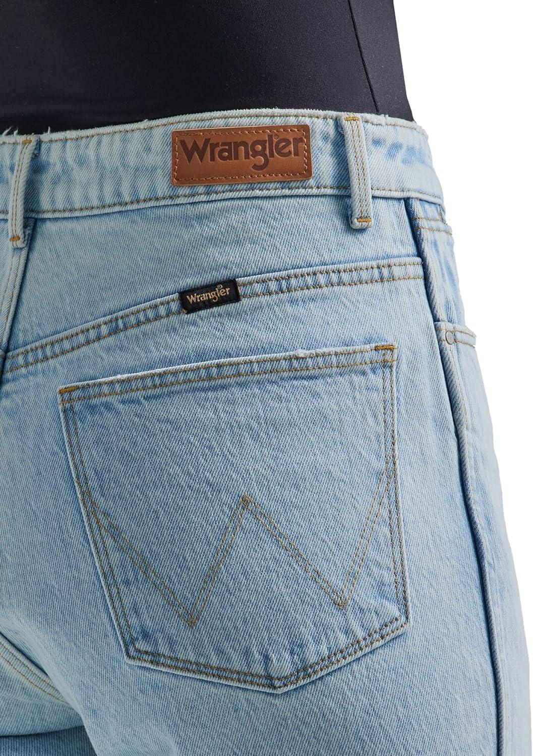 imageWrangler Womens Tapered HighRise Mom JeanDreamboat