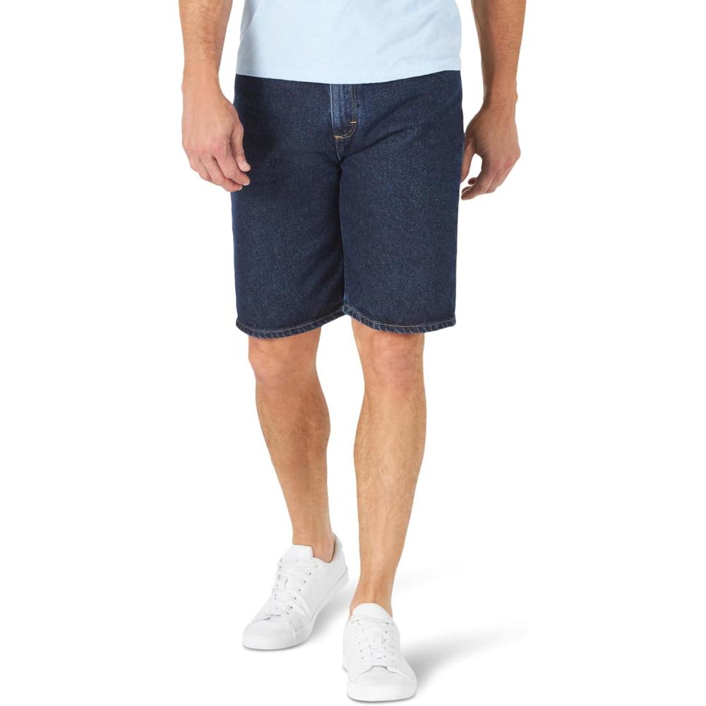 imageWrangler Authentics Mens Classic Relaxed Fit Five Pocket Jean ShortDark Rinse