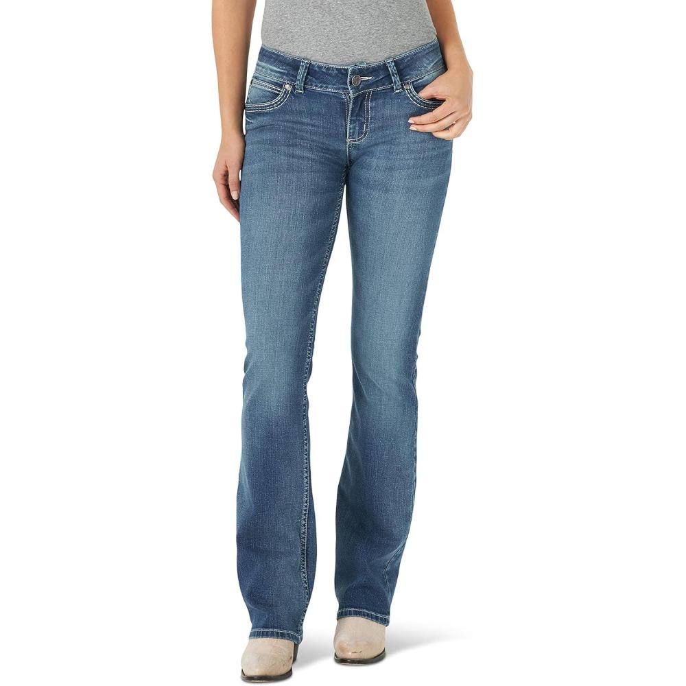 imageWrangler Ladies Retro Sadie Boot Cut JeansTessa