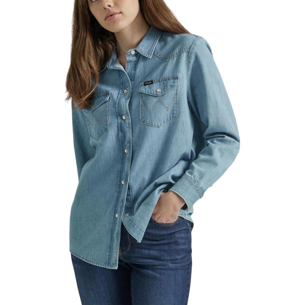 imageWrangler Womens Boyfriend Denim Snap Closure ShirtGlacier