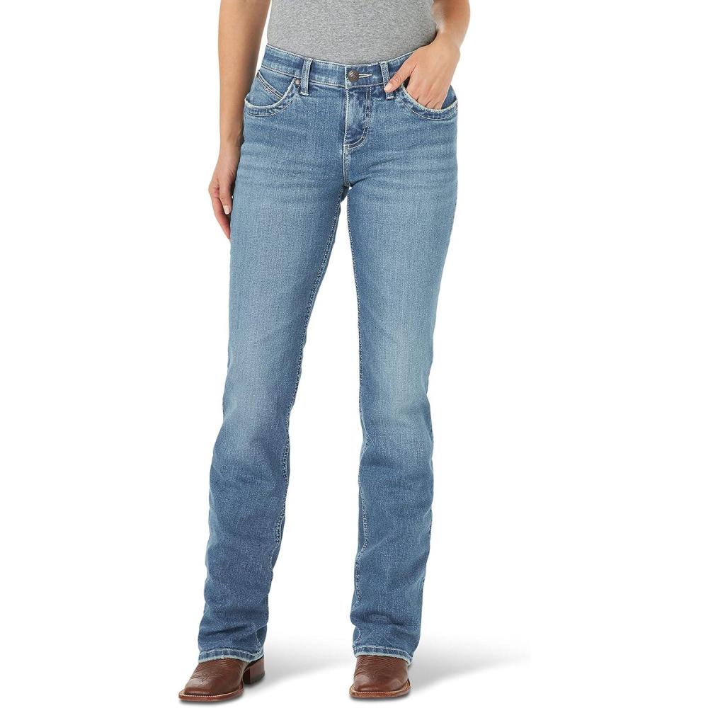 imageWrangler Womens QBaby Mid Rise Boot Cut Ultimate Riding JeanAmy