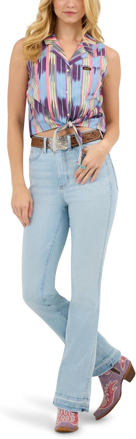 imageWrangler x Lainey Wilson Boot Hugger JeanBleach Blue Wash