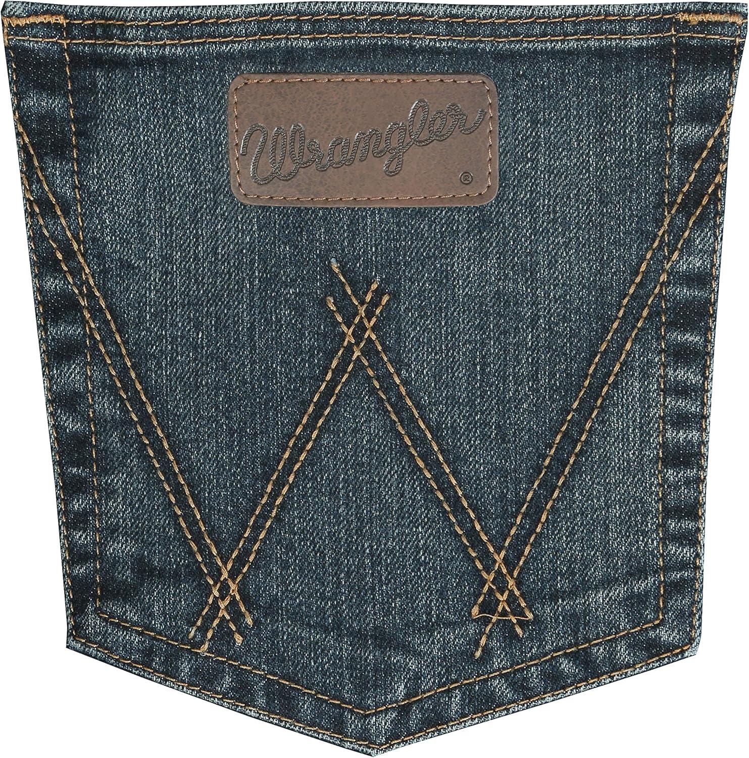 imageWrangler Mens Retro Slim Fit Straight Leg JeanRoot Beer
