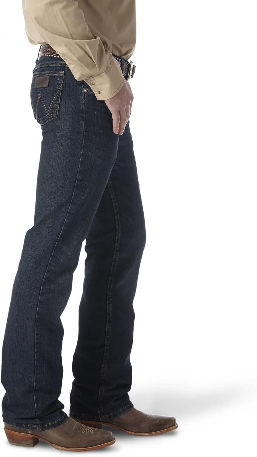imageWrangler Mens Retro Slim Fit Straight Leg JeanRoot Beer