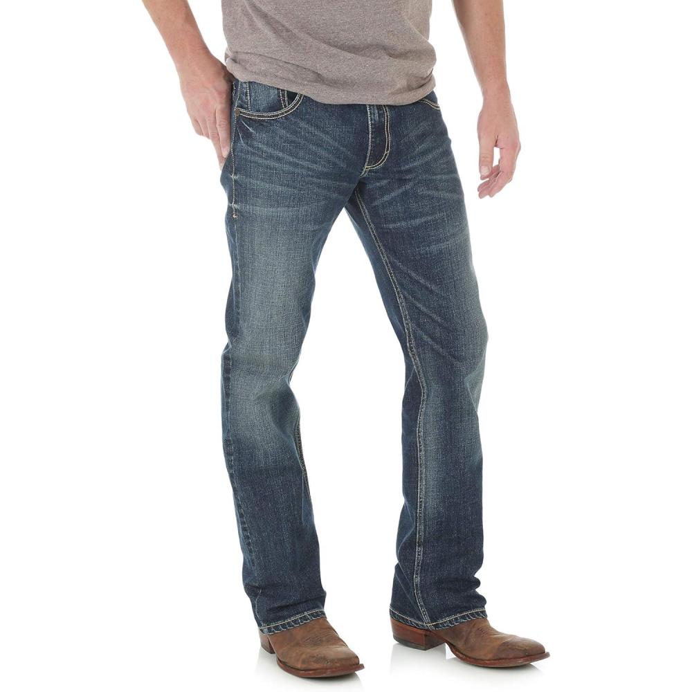 imageWrangler Mens Retro Slim Fit Straight Leg JeanLayton